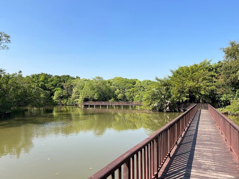 Sri Nakhon Khuean Khan Park & Botanical Garden