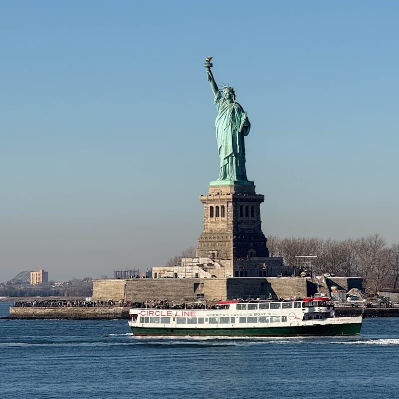 NYC Culture on a Shoestring: 7 Days of Free Icons