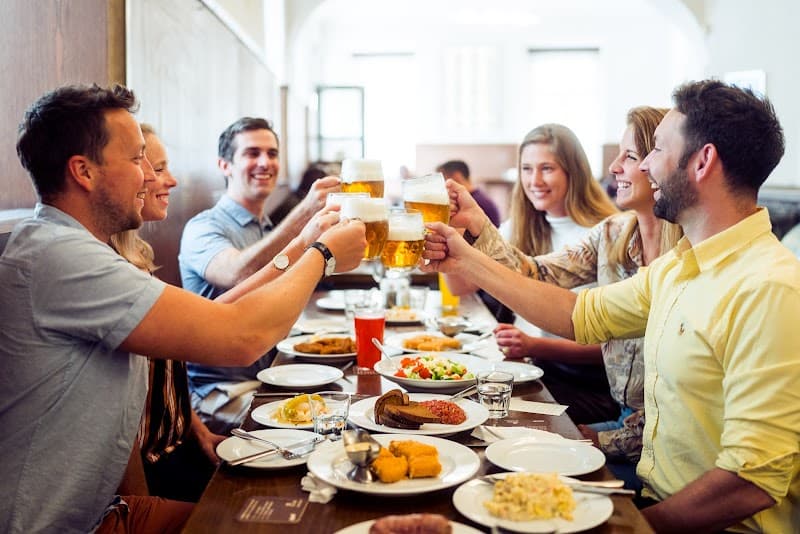 Street Food Tour Nove Mesto