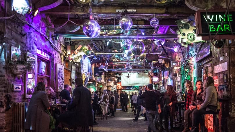 Szimpla Kert Ruin Pub