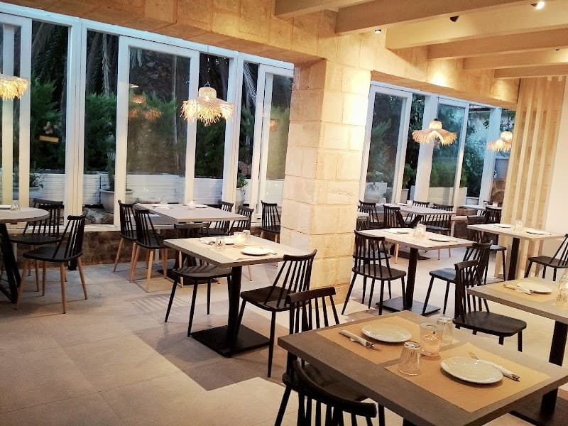 Taverna Kostas