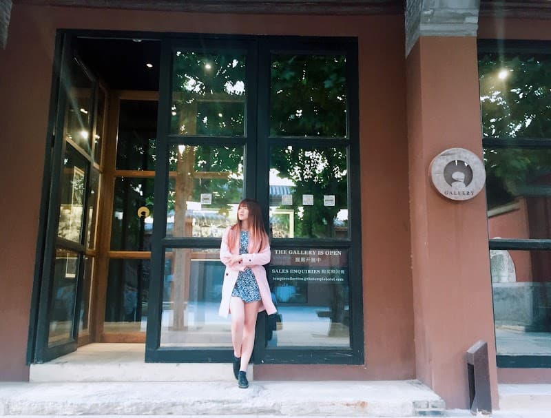 Beijing in Style: Imperial Icons, Hutong Nights, and Modern Art