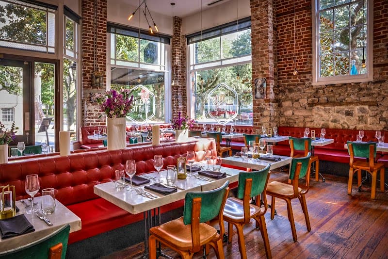 Historic Charm & Southern Romance: A Savannah Weekend