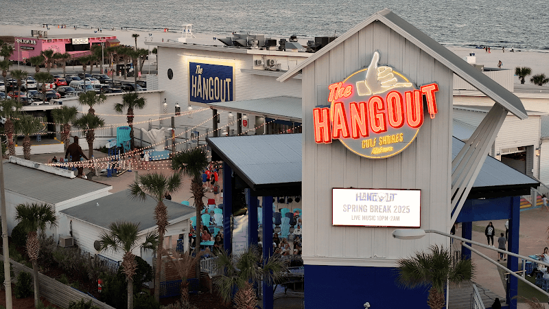 Elegant Gulf Shores Family Escape: Beaches, Nature & Southern Charm