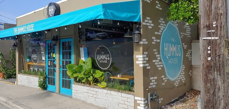Jungle Vibes & Waterways: A Relaxing Fort Lauderdale Escape