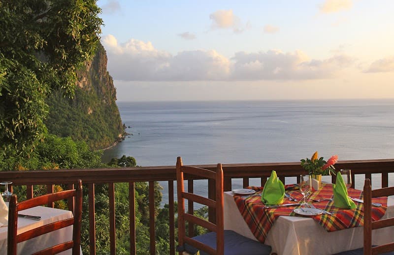 Romantic Pitons & Paradise: 7-Day St. Lucia Itinerary for Couples