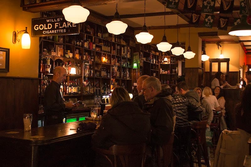The Old Storehouse Bar & Restaurant