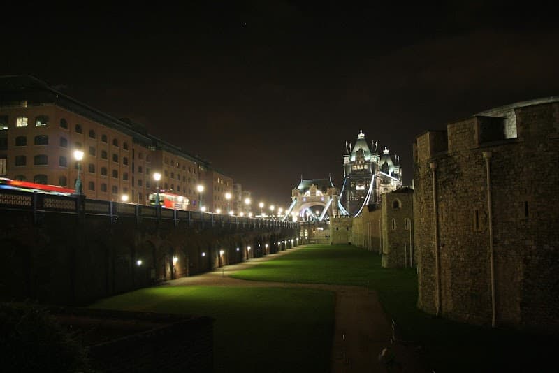 Tower Bridge Walk