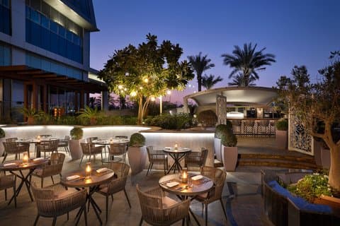 Tra Baci - St. Regis