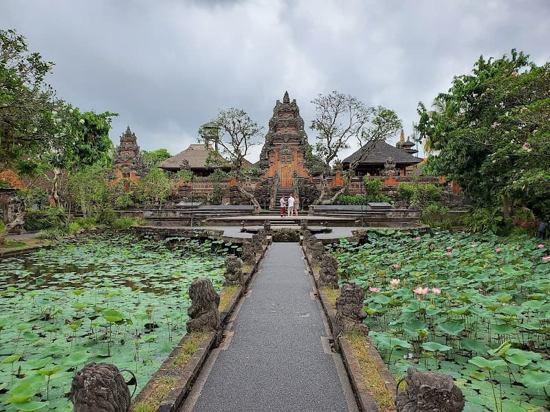 Ubud Palace & Saraswati Temple Area