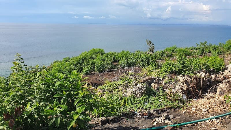Uluwatu Cliff Walk