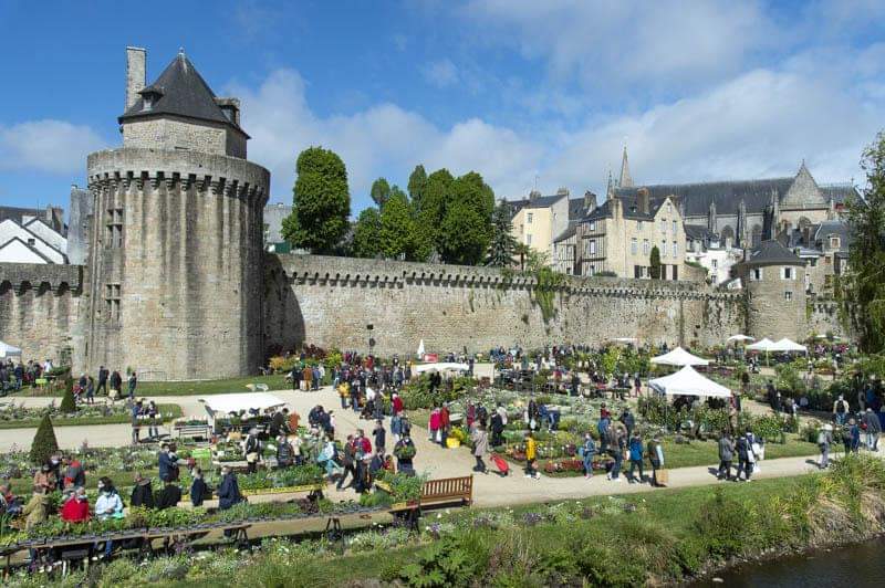 Vannes Harbor Promenade