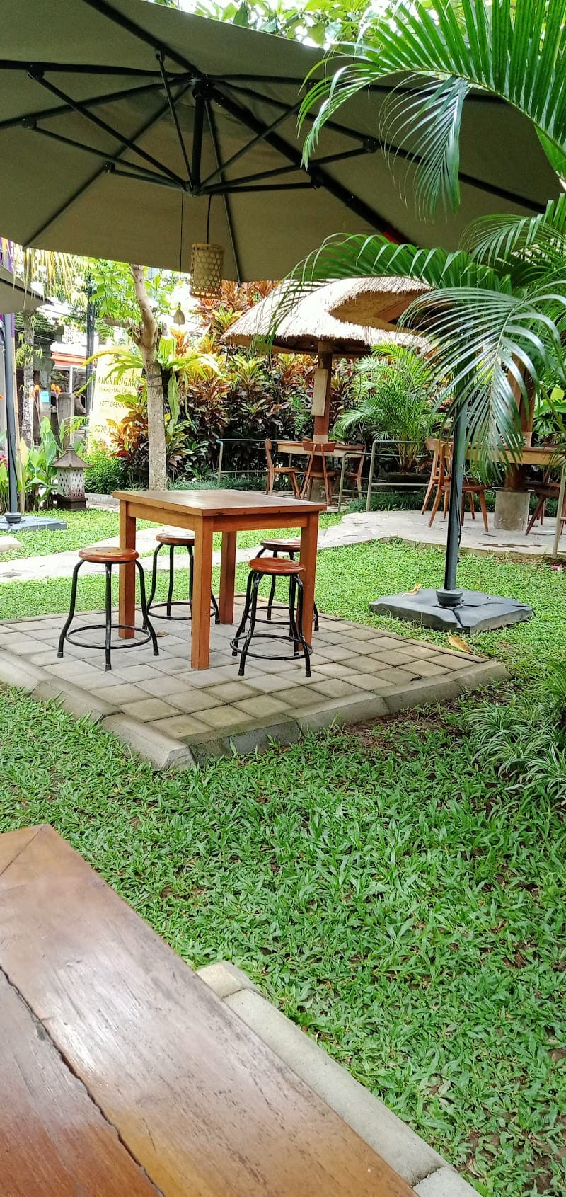 Warung Pulau Kelapa