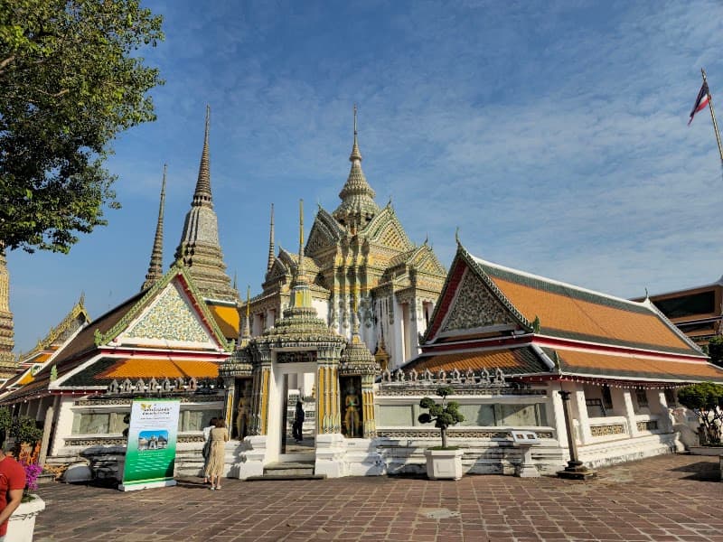 Wat Pho (Temple of the Reclining Buddha)