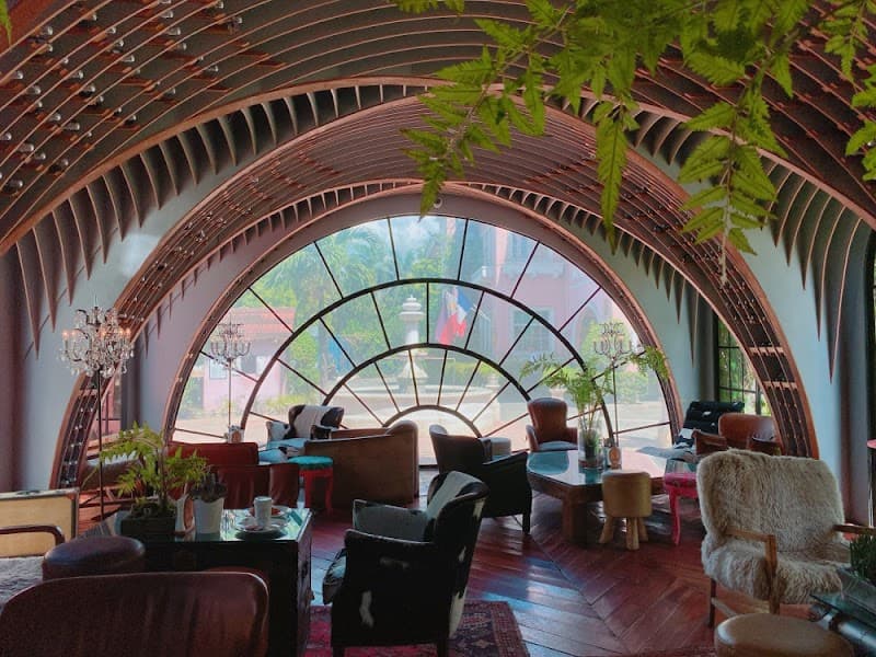 Wine Tasting at Crimson